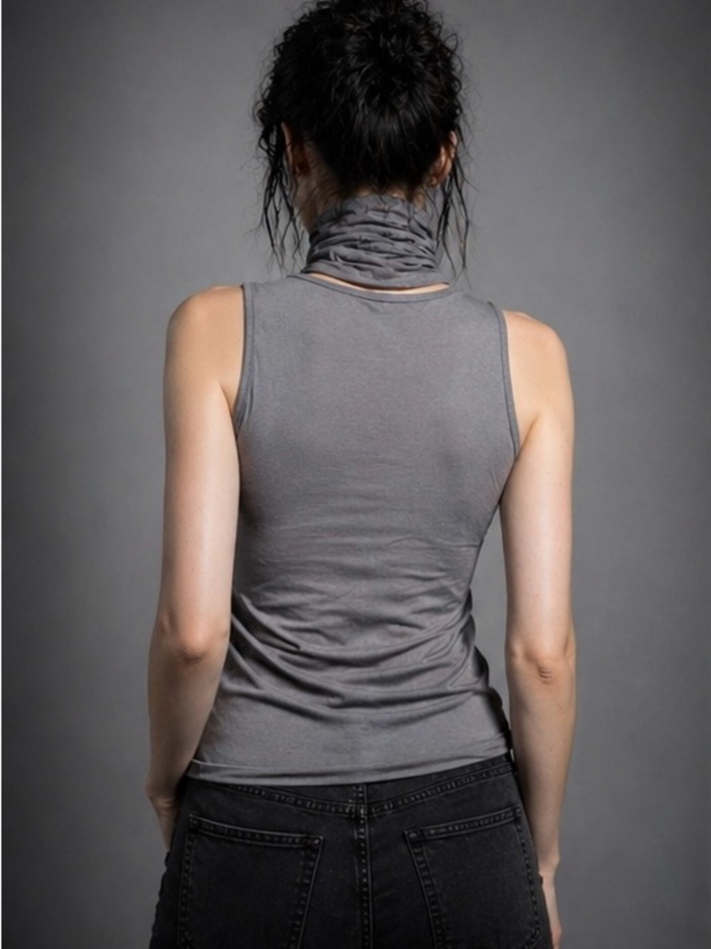Lady Dutch Gothic Layered Necklace Tank Top Scarf Neck Gray Size S - Picture 2 of 4